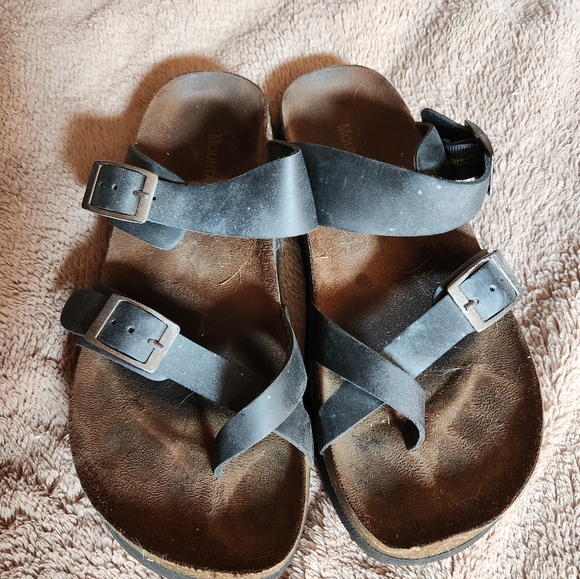 Womens Mountain Sole Black Sandals Sz 7 - Picture 1 of 5